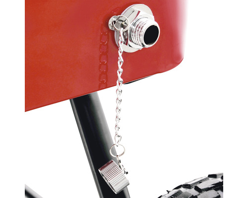 Vue détaillée d''un robinet de bière avec chaîne et bouchon de fermeture