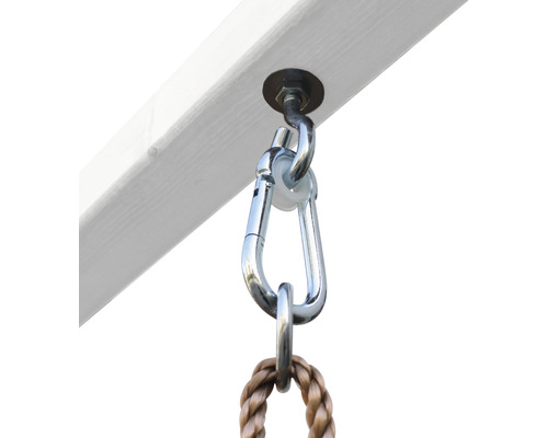 Crochet de balançoire avec mousqueton et corde sur une poutre en bois