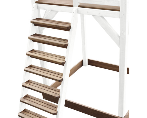 Escalier en bois pour tour de jeu