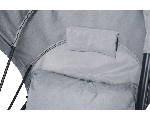 Detailansicht des Kissens eines Hängesessels