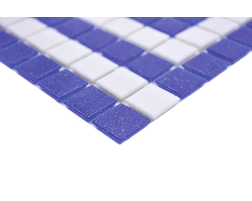 Motif de carreaux de mosaïque avec des carreaux de verre carrés bleus et blancs