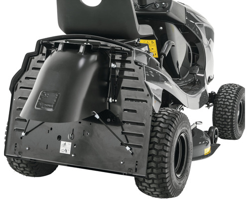 Aufsitzmäher von hinten