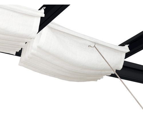 Store vénitien à lamelles avec tige de commande sur une pergola