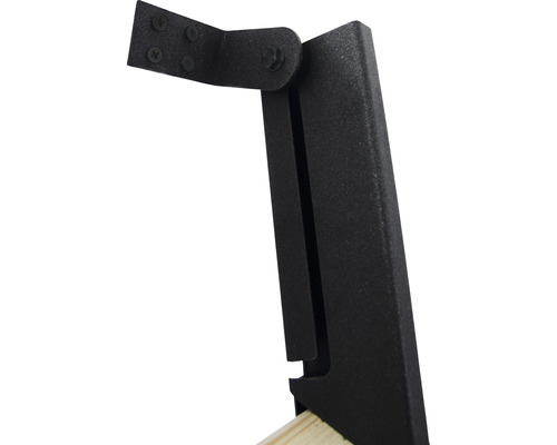 Vue détaillée d''une liaison angulaire métallique avec vis pour constructions en bois