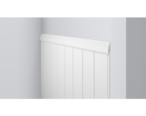 Panneau mural avec moulure d''ornement dans un coin