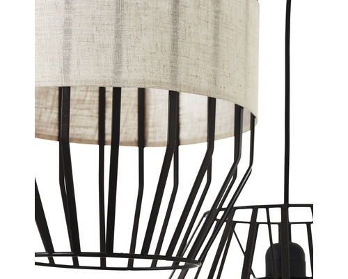 Vue détaillée d''une suspension avec abat-jour et structure métallique.