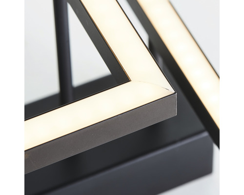 Detailaufnahme einer LED-Leuchte mit geometrischem Design