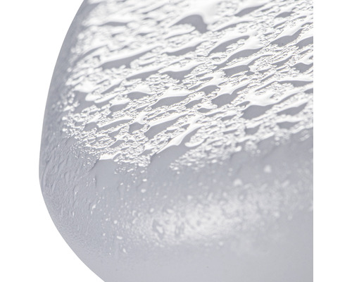 Nahaufnahme einer Oberfläche mit Kondenswasser