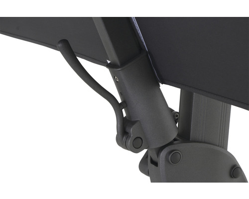 Gros plan du mécanisme de réglage d''un parasol.