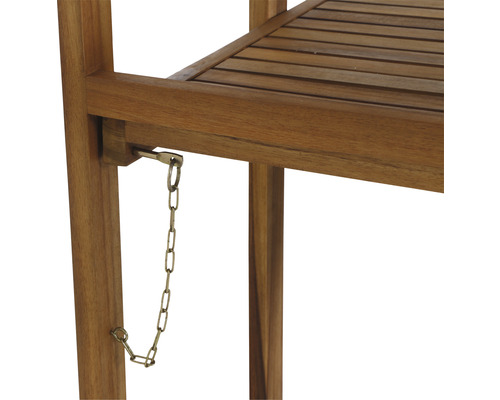 Vue détaillée d''une étagère en bois avec chaîne