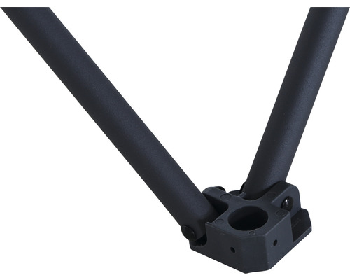 Gros plan d''un raccord d''angle avec des tuyaux