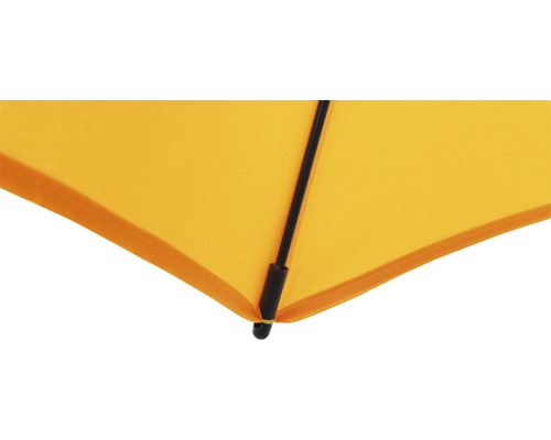 Detailansicht eines Sonnenschirms