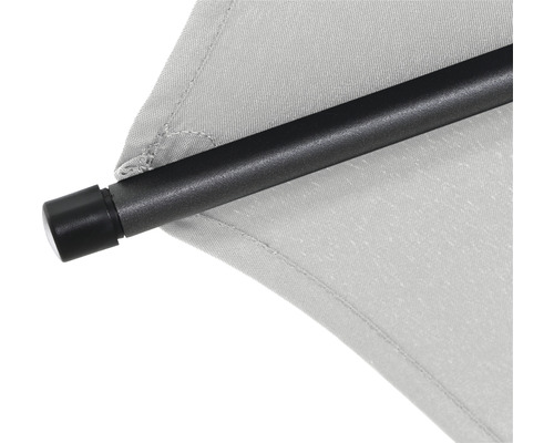 Vue détaillée voile d''ombrage avec mât