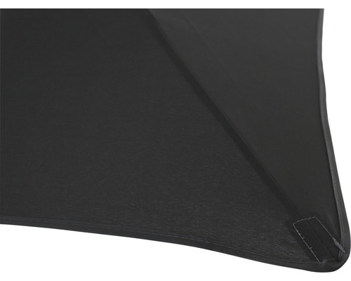 Vue détaillée d''une housse de table noire