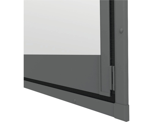 Vue détaillée d''un cadre de fenêtre gris avec joint