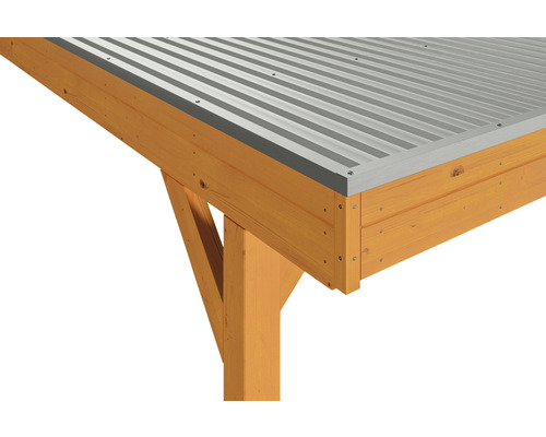 Vue détaillée d''un carport en bois avec un toit en métal