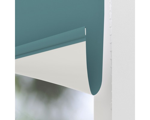 Rollo teilweise heruntergelassen