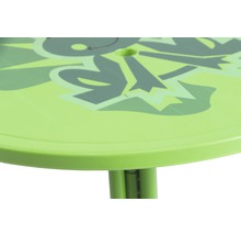 Detailansicht einer grünen Kinderspieltischplatte mit Motiv