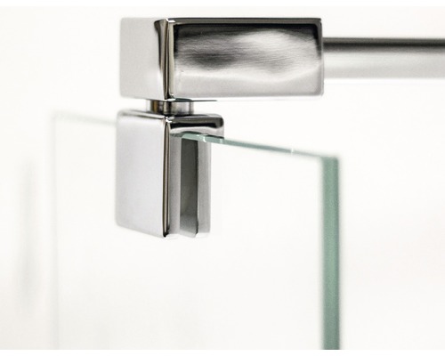 Vue détaillée d''un support de cabine de douche en métal avec verre