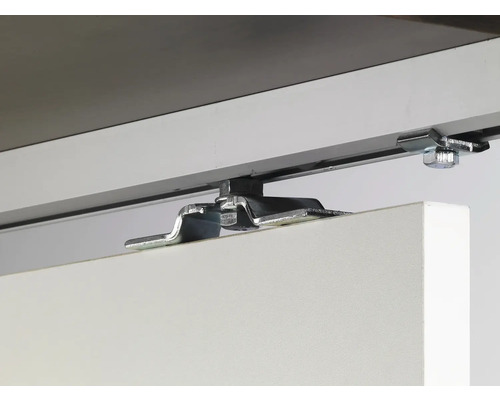 Detailansicht eines Schiebetürbeschlags an einer Tür