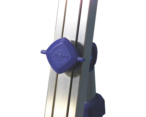 Vue détaillée d''un étendoir à linge avec vis de blocage