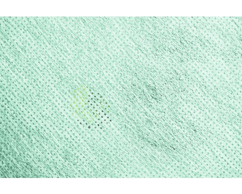 Gros plan d''un voile de protection pour plantes de jardin