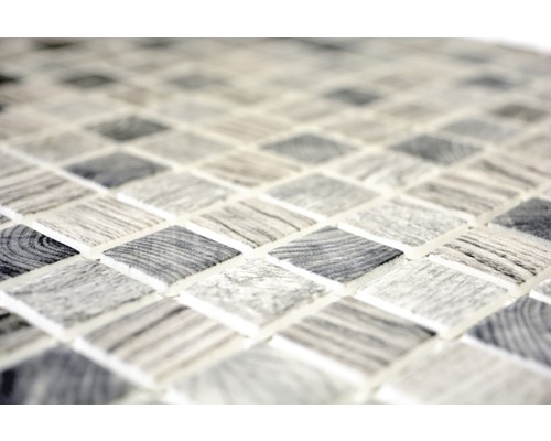 Mosaikfliesen mit Holzoptik