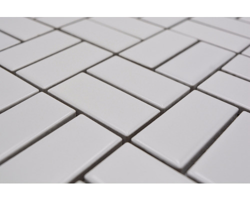 Carreaux de céramique à motif de chevrons