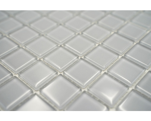 Gros plan de carreaux de mosaïque de verre carrés