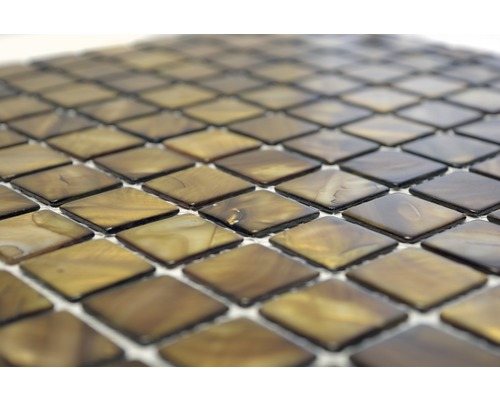 Carreaux de mosaïque en verre, disposés en carré