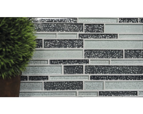 Mosaïque avec motif de plantes