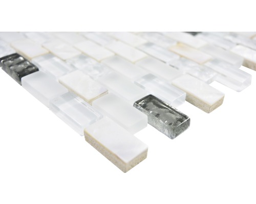 Mosaïque en verre et pierre naturelle