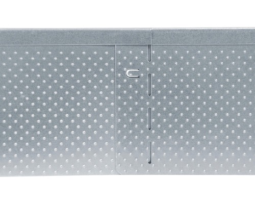 Gros plan d''un profilé métallique perforé avec un élément de connexion