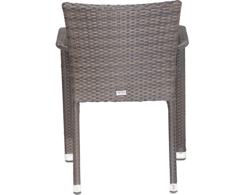 Vue arrière d''une chaise tressée avec accoudoirs