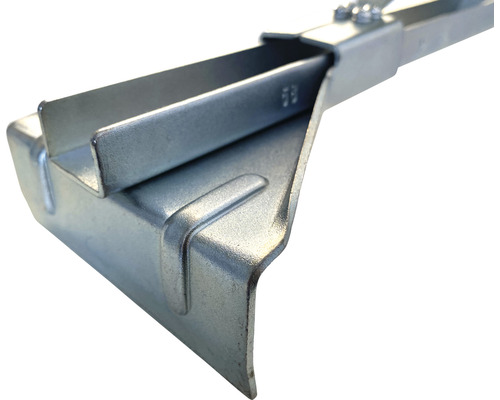 Detailansicht eines Metallwinkelverbinders