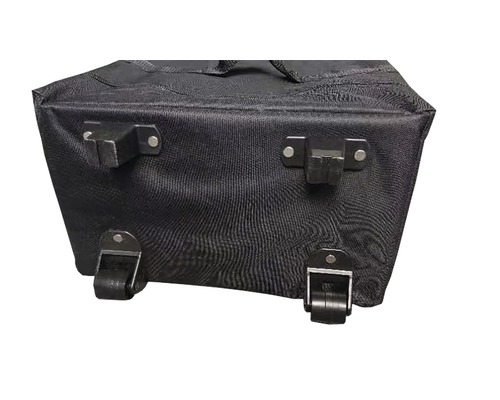 Sac de transport noir avec roulettes