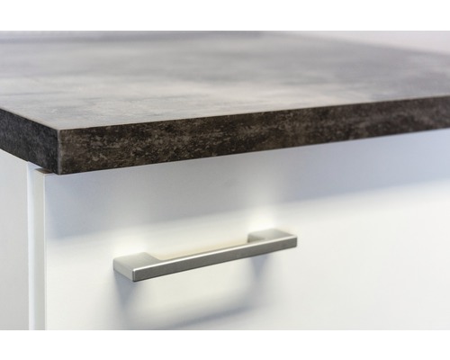 Plan de travail de cuisine avec tiroir et poignée