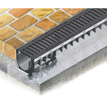 Caniveau de drainage en béton avec grille