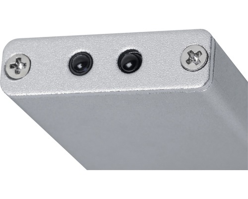 Detailansicht eines Bewegungsmelders mit Schrauben