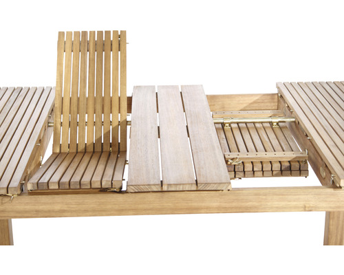 Ausziehbarer Gartentisch aus Holz
