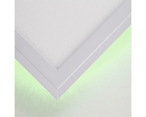 Detailansicht einer LED-Deckenleuchte mit Rahmen