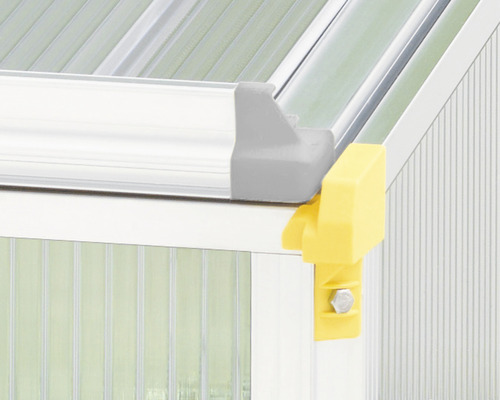 Detailansicht eines Gewächshaus Eckverbinders aus Kunststoff