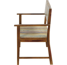 Holzbank mit Armlehne in Seitenansicht