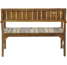 Holzbank mit Rückenlehne für den Aussenbereich