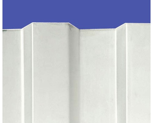 Gros plan d''une façade en tôle trapézoïdale blanche