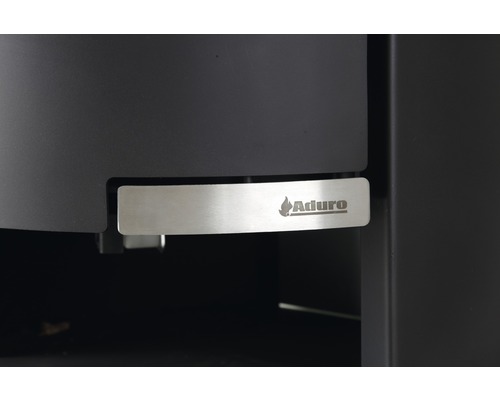 Aduro Logo auf einem Ofen