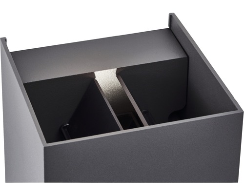 Gros plan d''un applique murale extérieure anthracite