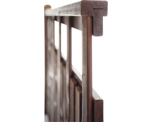 Vue détaillée d''une clôture en bois.