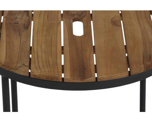 Vue détaillée d''une table de jardin avec plateau en teck et cadre en métal