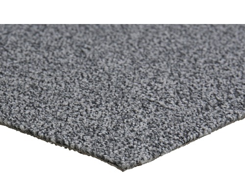 Grauer Teppichboden